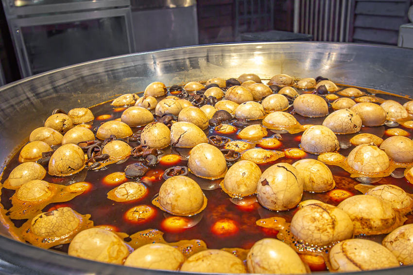 南投景點，HOHOCHA喝喝茶~台灣香日月潭紅茶廠，全台最大紅茶觀光工廠!免門票入園奉茶，吃吃喝喝DIY，還能拍拍美照很不賴。 - 微笑Joe幸運