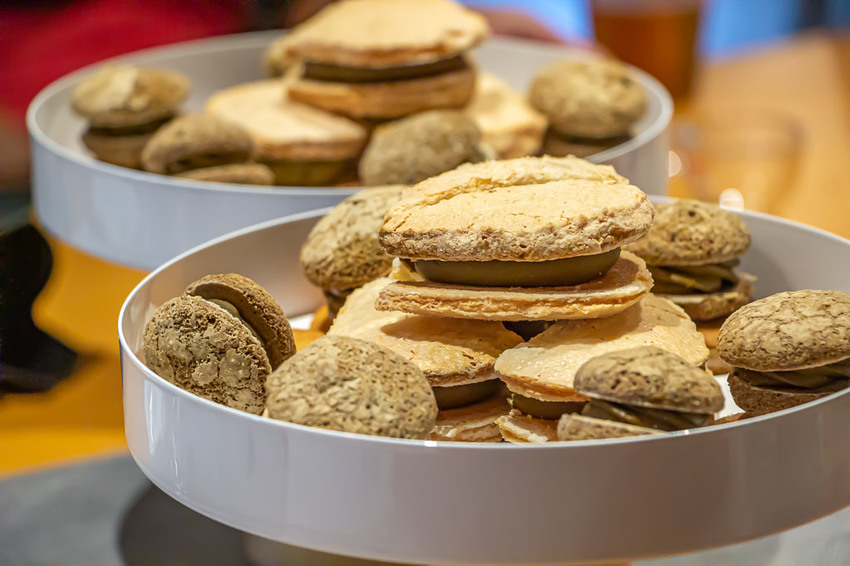 南投景點，HOHOCHA喝喝茶~台灣香日月潭紅茶廠，全台最大紅茶觀光工廠!免門票入園奉茶，吃吃喝喝DIY，還能拍拍美照很不賴。 - 微笑Joe幸運