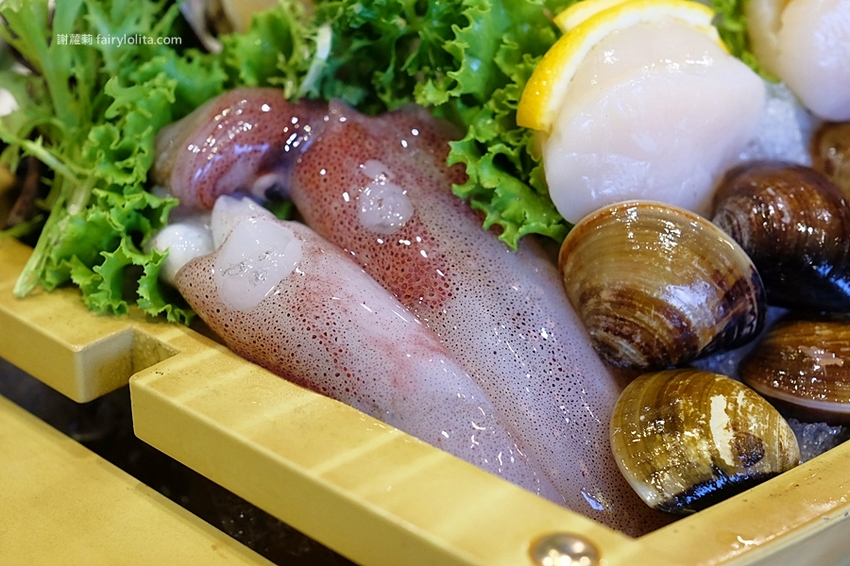 滿足鍋物。史上最狂火鍋店，當月壽星消費直接送龍蝦，這間就連韓星來台都指名要吃它！ @蹦啾♥謝蘿莉 La vie heureuse