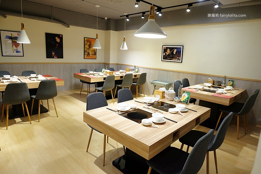 滿足鍋物。史上最狂火鍋店，當月壽星消費直接送龍蝦，這間就連韓星來台都指名要吃它！ @蹦啾♥謝蘿莉 La vie heureuse