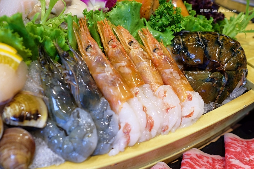 滿足鍋物。史上最狂火鍋店，當月壽星消費直接送龍蝦，這間就連韓星來台都指名要吃它！ @蹦啾♥謝蘿莉 La vie heureuse