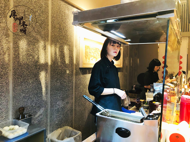 【厚呷米呀│台北通化街】 通庵熟成咖哩 花椒入咖哩帶出麻婆風咖哩感/可選雞肉、牛肉或是綜合/搭配泰式風味炸女婿蛋很有亮點/濃厚香料風咖哩醬及招牌湯品可續加一次/牛蒡天婦羅不是天天有