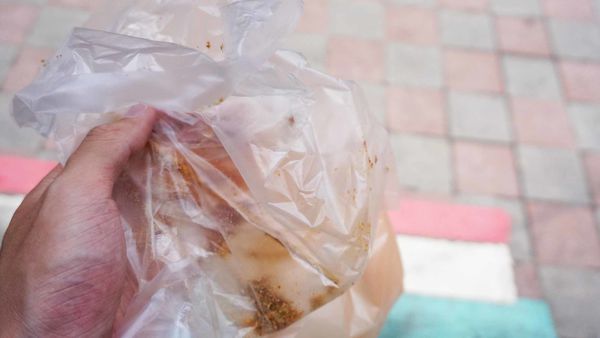 【台北美食】82巷光華豬血糕-網路極推的路邊攤美食