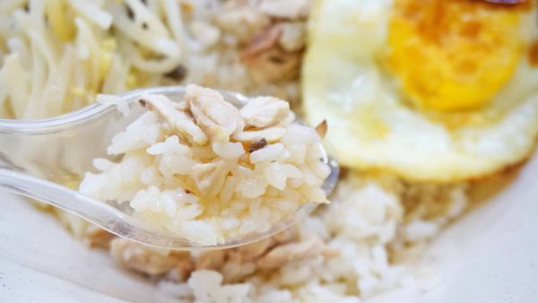 【板橋美食】程記美食-CP值爆表!超便宜銅板價格,附近學生才知道的店家