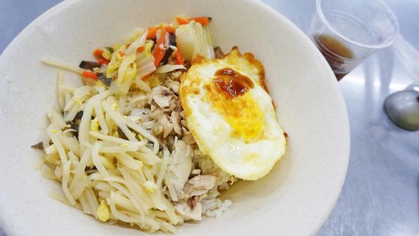 【板橋美食】程記美食-CP值爆表!超便宜銅板價格,附近學生才知道的店家