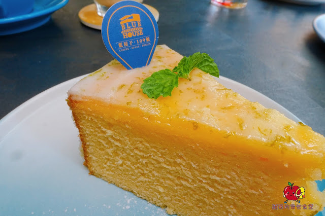 [食記] 新竹北區 - 藍屋子109號 特色咖啡廳 厚牛肉排帕尼尼 鬆軟可頌脆皮甜甜圈 在文青咖啡廳度過悠閒美好早晨