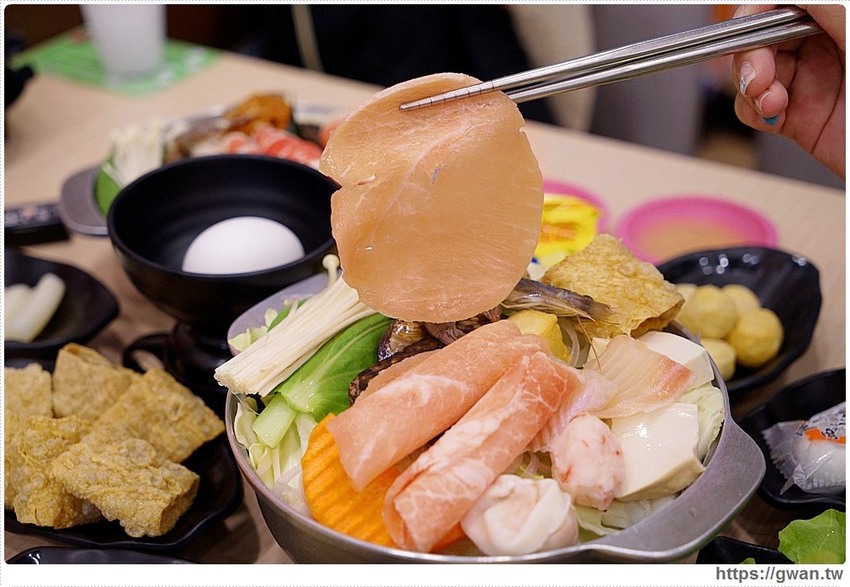 不限時、不收服務費、自助吧吃到飽還可以抽iPhone,全台鍋賣局只有這裡獨家舉辦