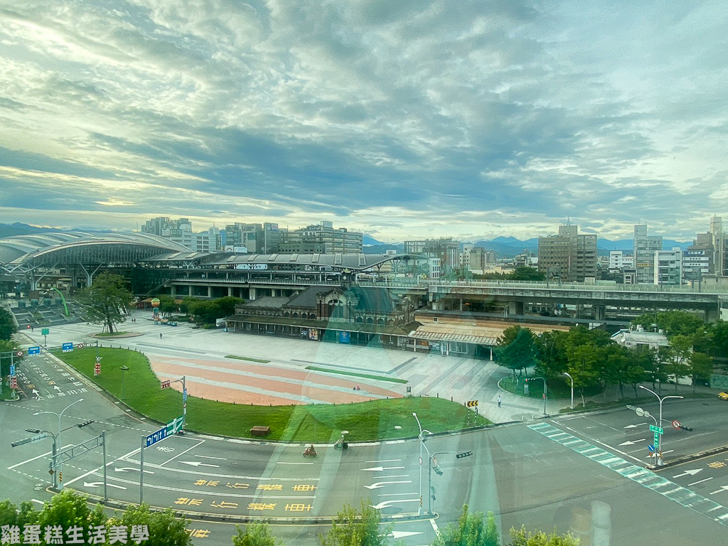 【台中住宿】路得行旅國際青年旅館(台中站前館) -