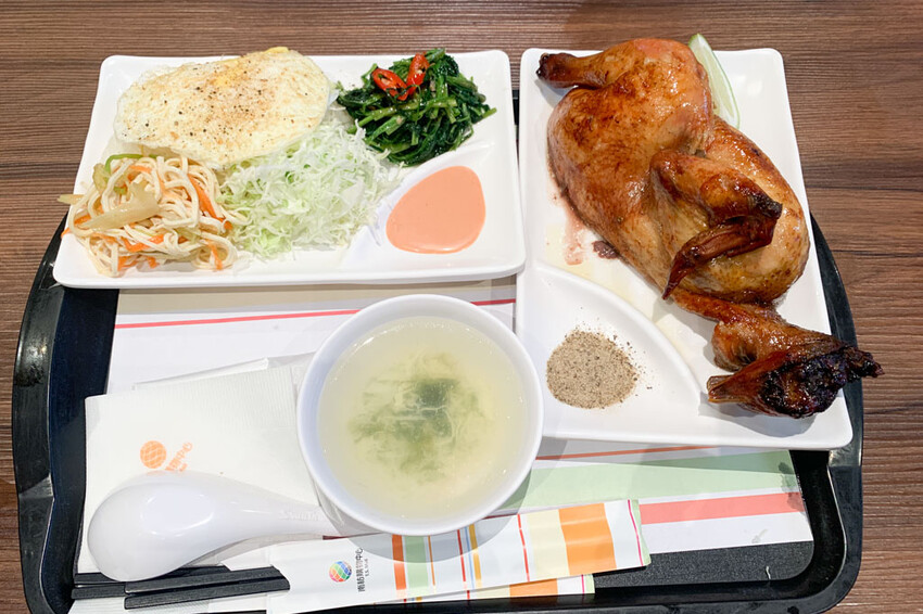 尖叫 SCREAM 精緻炭火燒肉｜活跳跳泰國蝦、巨大蚵仔，還有超酷蟹膏料理！