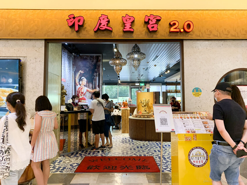 尖叫 SCREAM 精緻炭火燒肉｜活跳跳泰國蝦、巨大蚵仔，還有超酷蟹膏料理！