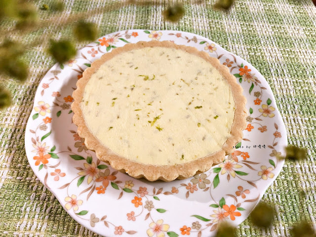 【宅配 美食】一事製菓🍋🍋🍋一生，做好一件事。台北超人氣檸檬塔，千層塔皮有層次，不愧是當家招牌，節日慶祝、解饞想吃都很推薦~