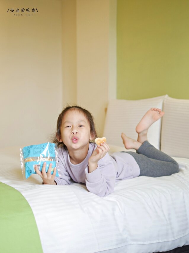 太好拍!期間限定出國風住宿旅遊體驗『葉綠宿旅館 Green Hotel』走路輕鬆逛逢甲夜市的優質台中住宿推薦!逢甲住宿|低碳旅館|台中好玩 - 曼達愛吃鬼