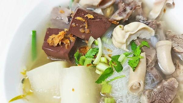 台北市大同區丹媽媽麵食館|隱藏在迪化街巷弄裡的隱藏版美食,只有附近上班族才知道