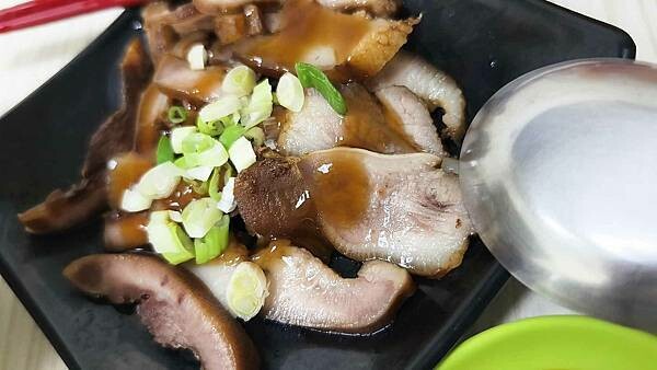 台北市大同區丹媽媽麵食館|隱藏在迪化街巷弄裡的隱藏版美食,只有附近上班族才知道