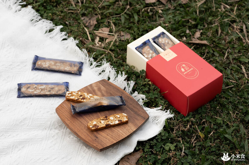 上信饌玉夏威夷豆塔｜花漾春月。不只健康，還豆你開心｜6種口味堅果塔｜台北伴手禮推薦｜健康零食｜母親節禮盒 - 小米食