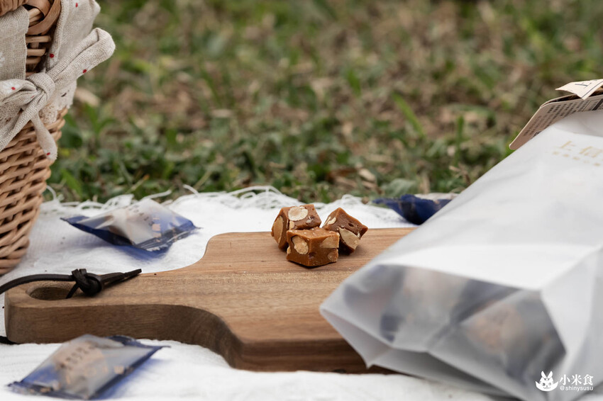 上信饌玉夏威夷豆塔｜花漾春月。不只健康，還豆你開心｜6種口味堅果塔｜台北伴手禮推薦｜健康零食｜母親節禮盒 - 小米食