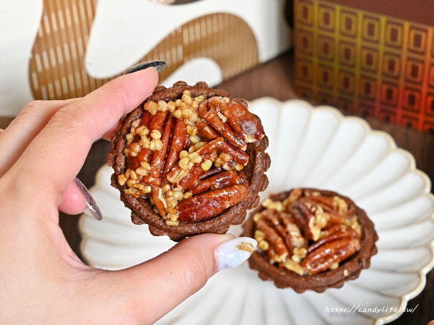 上信饌玉｜2025新春禮盒推薦！主打堅果塔，嚴選頂級食材，包裝精緻，送禮相宜 - 糖糖's 享食生活