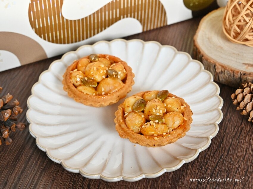 上信饌玉｜2025新春禮盒推薦！主打堅果塔，嚴選頂級食材，包裝精緻，送禮相宜 - 糖糖's 享食生活