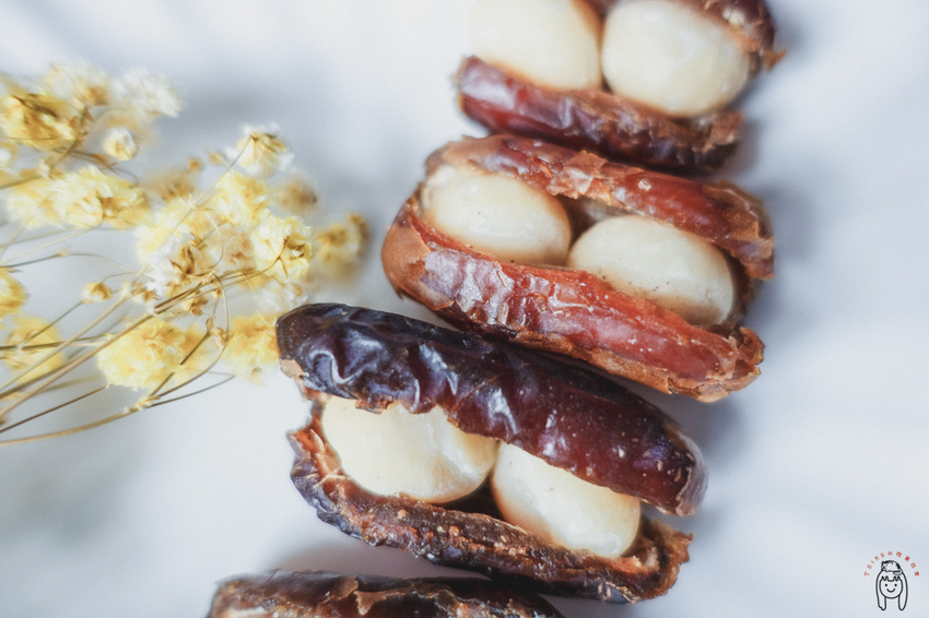 台北伴手禮推薦 「上信饌玉」適合節慶送禮，推薦夏威夷潛艇、太妃糖及相思餅，讓你送禮送到心坎裡！ - 丁Dingの吃貨日常