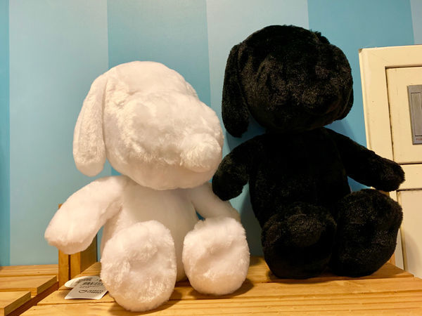 | Taiwan Taipei 台灣 台北 信義區 新光三越A8☻ 史努比快閃店 免費 | 史奴比粉手刀出發 快跟巨型史奴比一起躺沙發曬恩愛