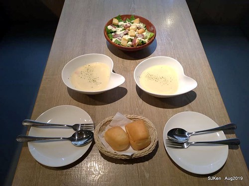 070-67930180_2618025301588592_6437227258745716736_n