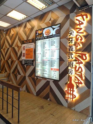 008-68893890_2618024671588655_478581638788284416_n