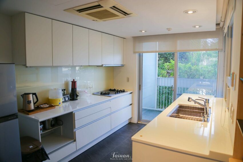 【台南住宿】南岸山．綺民宿，不輸飯店的高級設備，住進設計師的作品中！