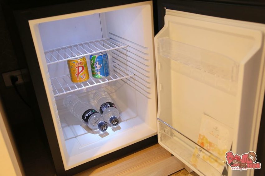 礁溪最浮誇六彩精油溫泉，讓孩子從陸上玩到水上都瘋狂的住宿空間：川湯春天旗艦館 - 熱血玩台南。跳躍新世界