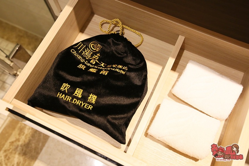 礁溪最浮誇六彩精油溫泉，讓孩子從陸上玩到水上都瘋狂的住宿空間：川湯春天旗艦館 - 熱血玩台南。跳躍新世界