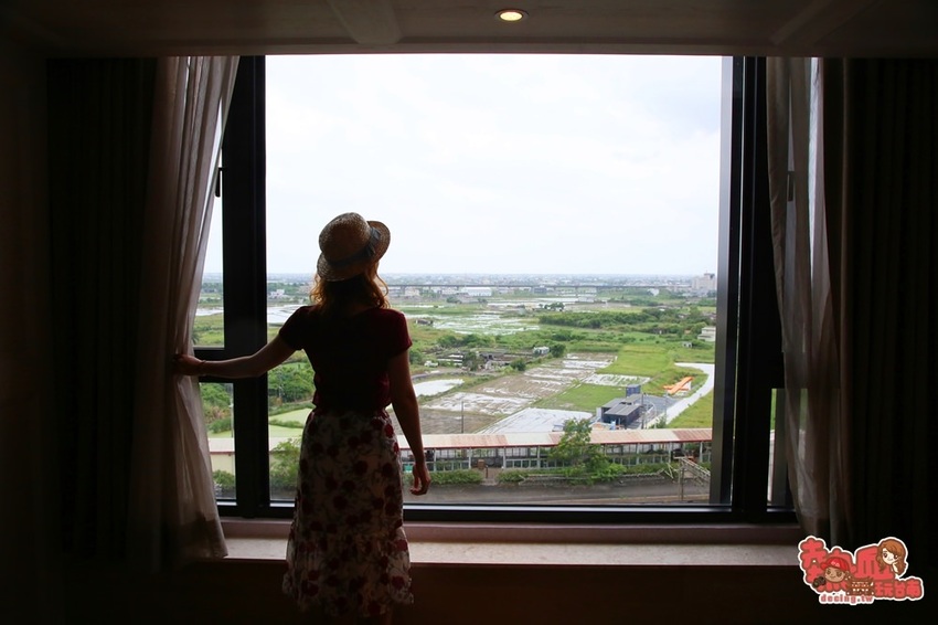 礁溪最浮誇六彩精油溫泉，讓孩子從陸上玩到水上都瘋狂的住宿空間：川湯春天旗艦館 - 熱血玩台南。跳躍新世界