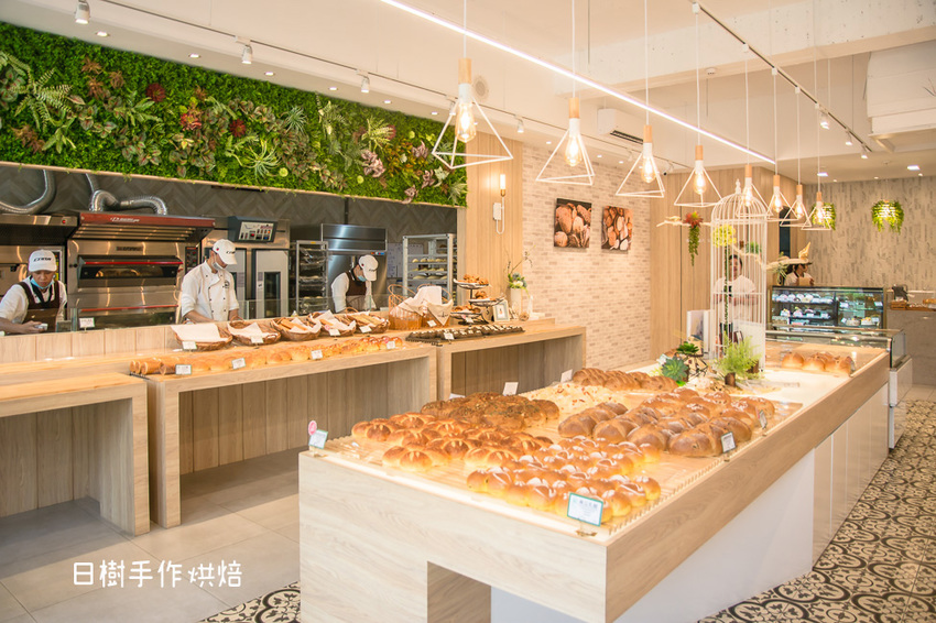 ｜高雄美食｜日樹手作烘焙，手感的溫度、充滿幸福的麵包香，清新小洋房烘焙坊 - 阿婷的旅行札記。