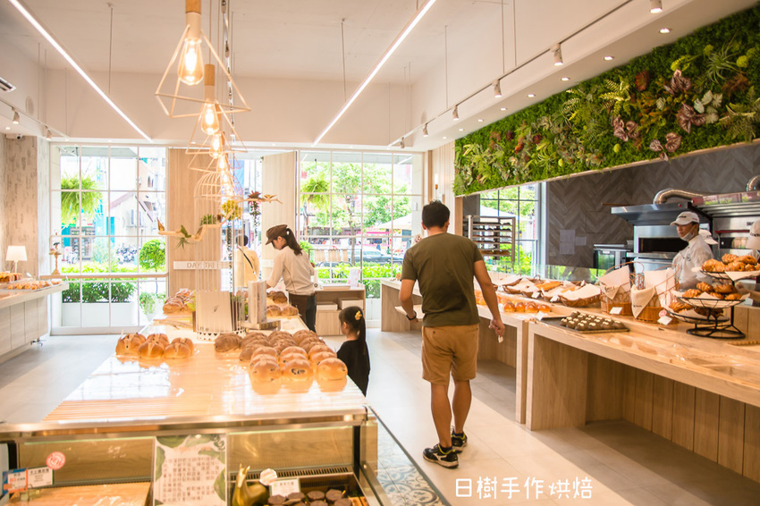 ｜高雄美食｜日樹手作烘焙，手感的溫度、充滿幸福的麵包香，清新小洋房烘焙坊 - 阿婷的旅行札記。