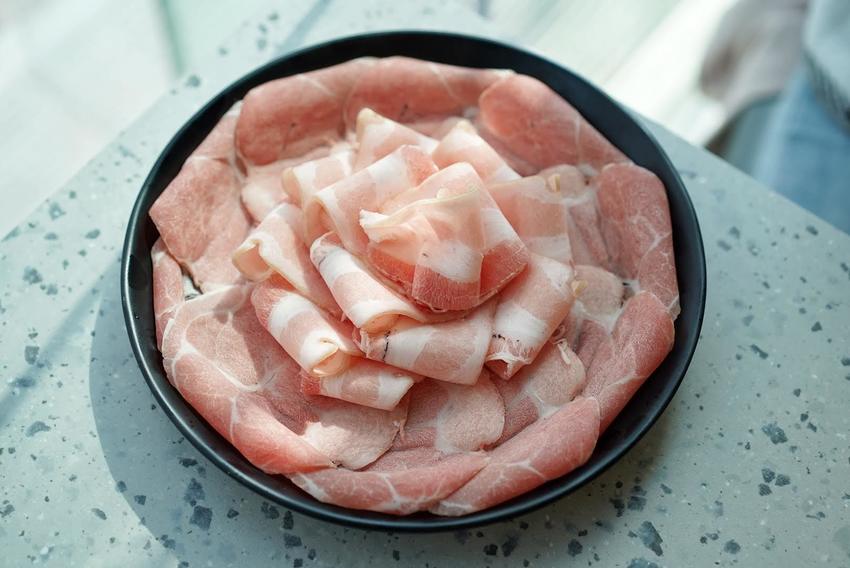 【Oh！Shabu精緻麻辣鍋物 x 挑戰新竹最低價】平日368元肉肉吃到飽、晚餐及假日499元吃到飽！鄰近新竹火車站