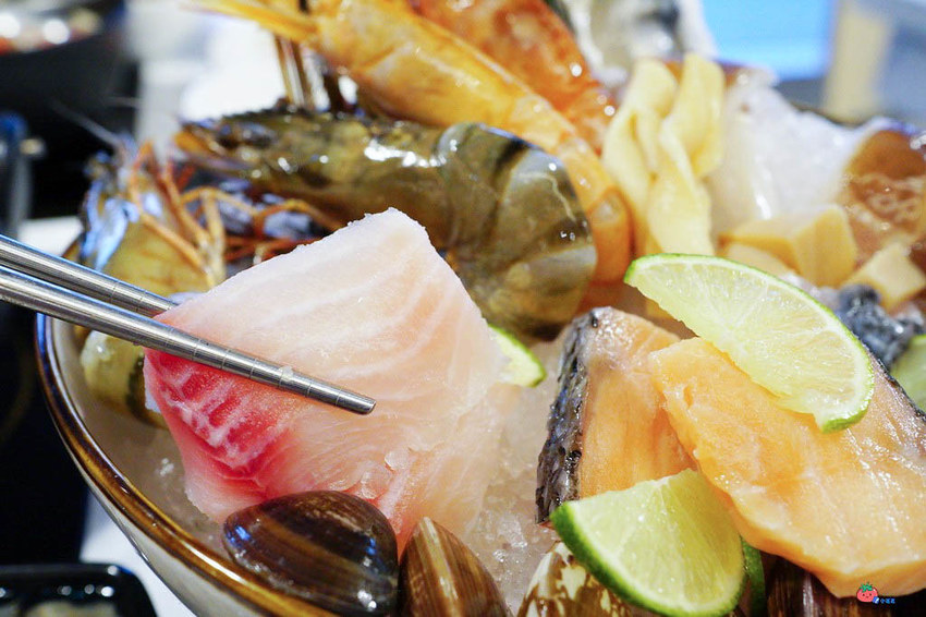 樹林秀泰 築間火鍋