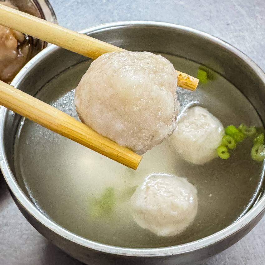 週末限定！橋頭老街肉圓新鮮復出，手工美味不容錯過。