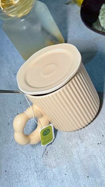 LINE_ALBUM_木棧板_250401_46