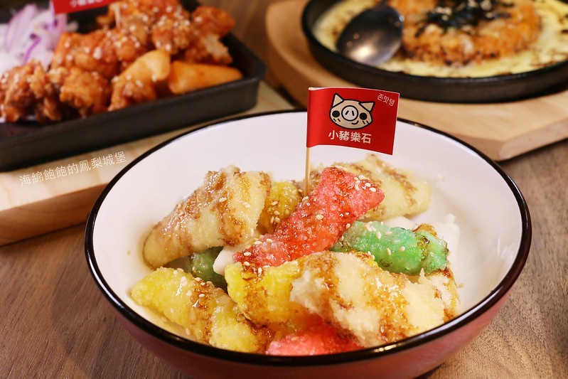 台北韓式料理吃到飽『Piggy Stone 小豬樂石韓式烤肉 東湖店』韓式烤肉、韓式炸雞、辣炒年糕無限供應,海鮮拼盤、炒泡麵加價購,菜單價位(捷運東湖站)