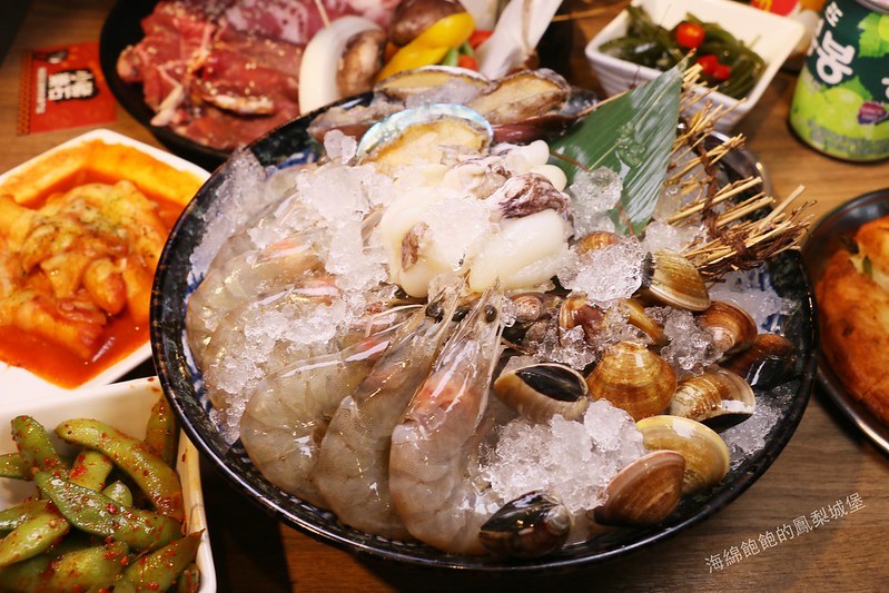 台北韓式料理吃到飽『Piggy Stone 小豬樂石韓式烤肉 東湖店』韓式烤肉、韓式炸雞、辣炒年糕無限供應,海鮮拼盤、炒泡麵加價購,菜單價位(捷運東湖站)