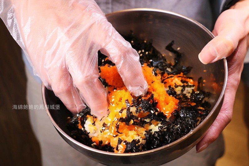 台北韓式料理吃到飽『Piggy Stone 小豬樂石韓式烤肉 東湖店』韓式烤肉、韓式炸雞、辣炒年糕無限供應,海鮮拼盤、炒泡麵加價購,菜單價位(捷運東湖站)