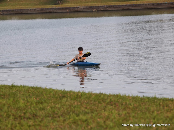 冬山河親水公園：【景點】宜蘭冬山河親水公園@五結 : 沒有水的親水公園,也可是可以來走走運動的啦