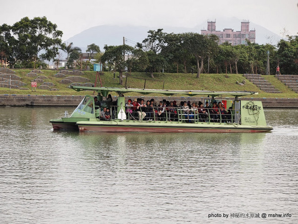 冬山河親水公園：【景點】宜蘭冬山河親水公園@五結 : 沒有水的親水公園,也可是可以來走走運動的啦