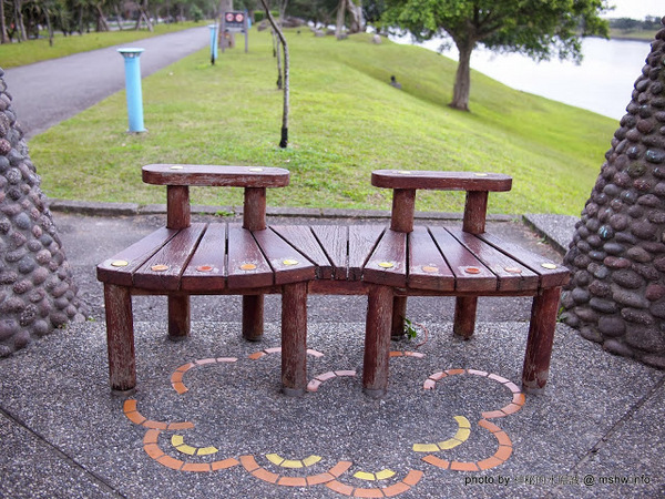 冬山河親水公園：【景點】宜蘭冬山河親水公園@五結 : 沒有水的親水公園,也可是可以來走走運動的啦