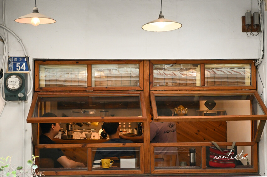 南投隱藏版咖啡！映古子咖啡藝術老宅氛圍獨特，超水準咖啡甜點都有。