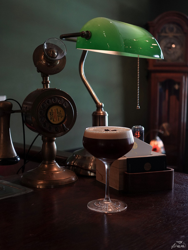 【小城外珈琲】全台第一咖啡酒吧,享受微醺白晝時光