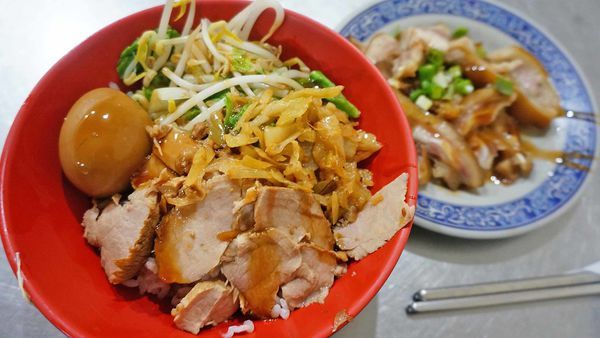 【板橋美食】阿同小吃店-在地人讚不絕口的平民小吃店