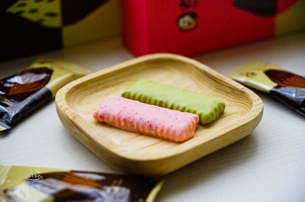 老楊方塊酥 2023過年必買伴手禮禮盒推薦 特色經典口味不能錯過