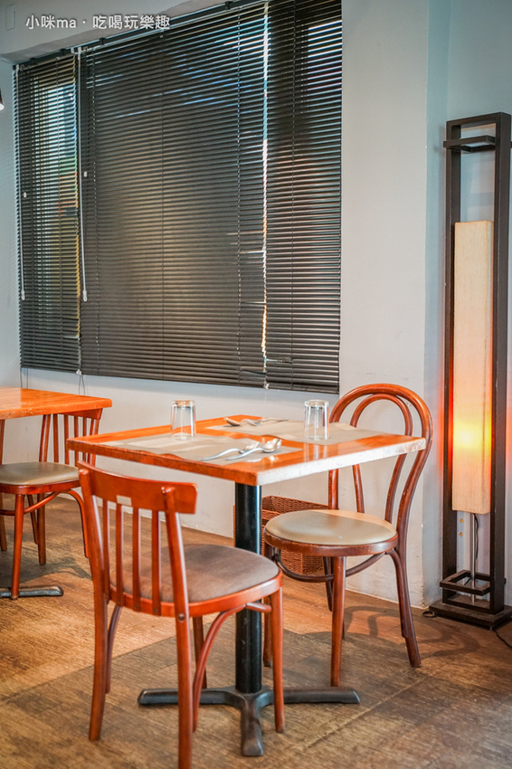 VJ show 義法餐廳