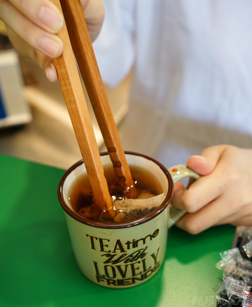 [花蓮美食]期香茶棧-全台第一家只使用東部茶葉手搖飲 品嘗赤柯山海拔750公尺現泡蜜香紅茶 花蓮富興村純果鳳梨汁超級好喝  喝了就知道不一樣