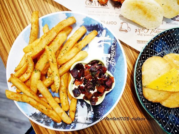 【新時代 早午餐】飛娜手作廚房 #早午餐 #義大利麵 #炸饅頭 #薯條 #下午茶 #台中東區 #台中美食 (16).JPG