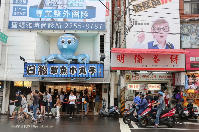 台中逢甲必買伴手禮推薦紅髮斑斑蝴蝶酥、短腿阿鹿曲奇餅，必吃小吃推薦日船章魚小丸子、明倫蛋餅、永勝炒泡麵、蝦帕，逢甲美食大集合 - Kiwi 樂活食旅